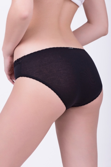 Slip Emina