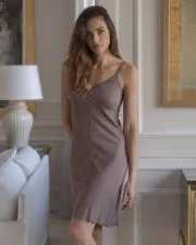 Spavaćica Dalija